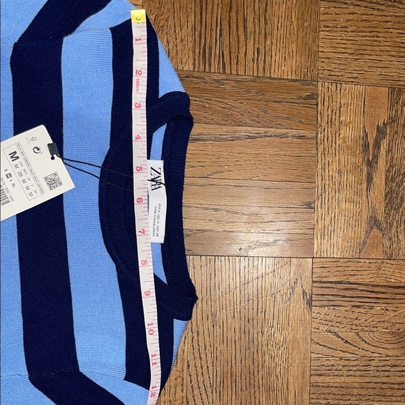 Zara Navy and Light Blue Striped Knit Crop Top Sweater M Medium NWT - Picture 4 of 10